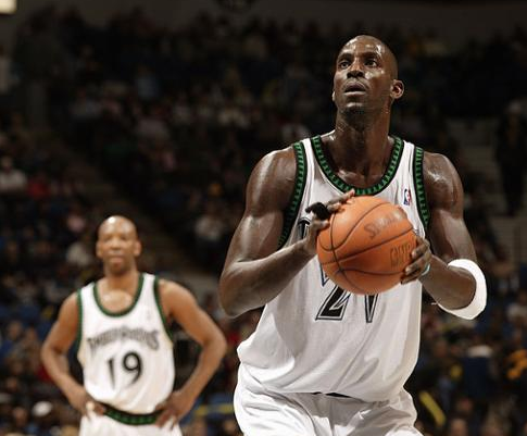 两人一个主 两人一个主