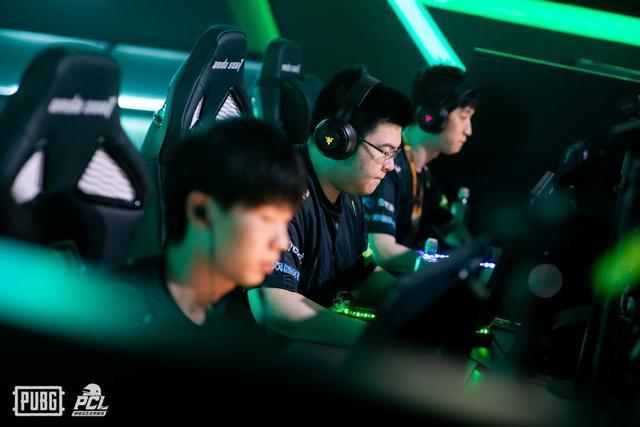 在关键词层 在关键词层